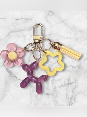 Cute Balloon Dog & Flower Keychain with Yellow Star Charm